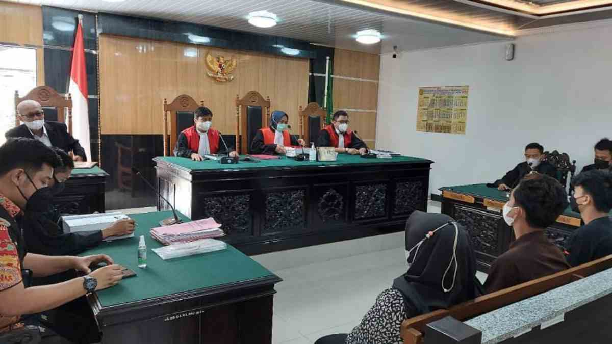 Kasus Oknum Kades dan Anggota DPRD Sumedang Masuk Persidangan