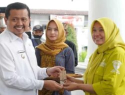 Empat Desa di Sumedang Dapat Bantuan Maskara