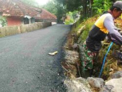 Jalan Penghubung 2 Desa di Conggeang Sumedang Tuntas Dihotmiks, Warga: Terima Kasih Pak Bupati
