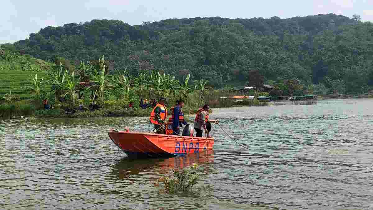 Nelayan Pencari Lobster Hilang di Waduk Jatigede Sumedang