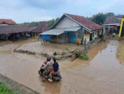 Banjir Besar Melanda Ujungjaya Sumedang, Ini Dampak dan Penanganannya