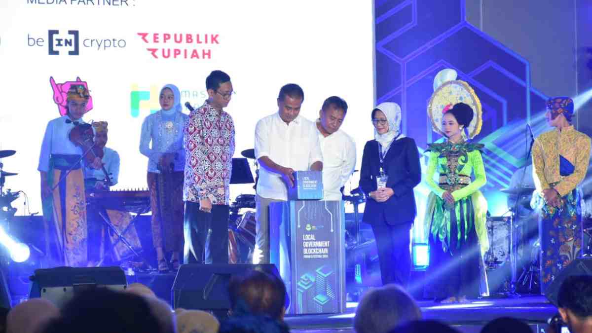 Akselerasi e-Government, Pj Bupati Sumedang Hadiri Local Government Blockchain Forum and Festival 2024