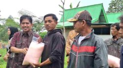 Petani Cisoka Sumedang Dapat Bantuan Alat Pengering